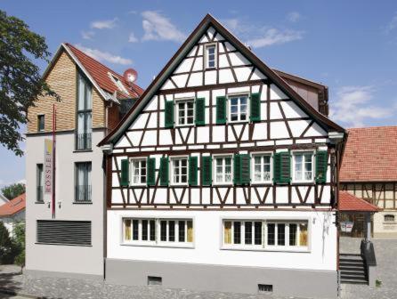 Gasthaus Roessle Кирххайм-унтер-Тек Экстерьер фото